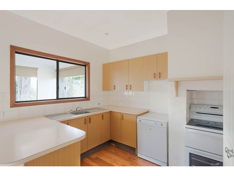“Hillview” Princes Highway, Bega NSW 2550