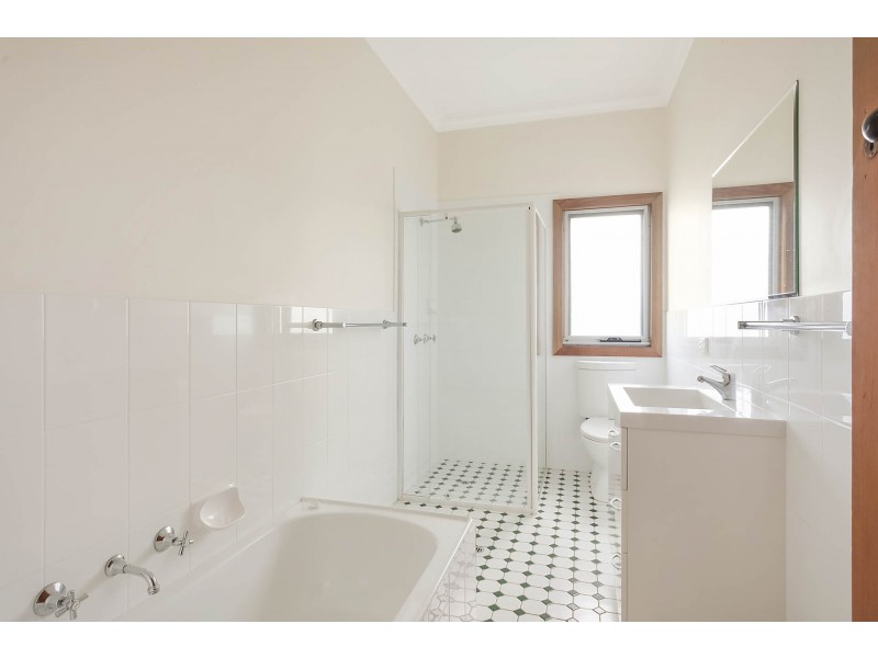 “Hillview” Princes Highway, Bega NSW 2550