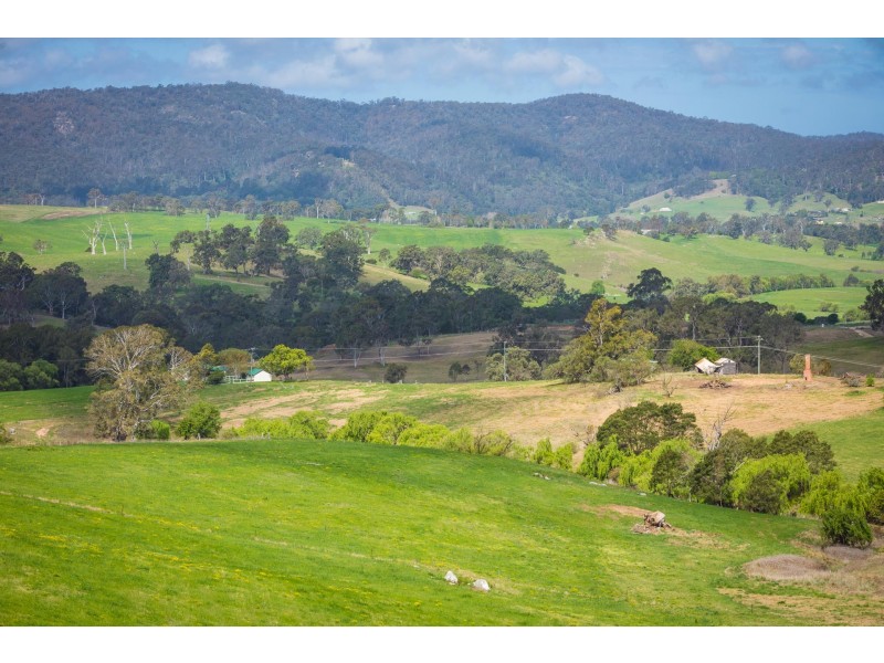“Hillview” Princes Highway, Bega NSW 2550