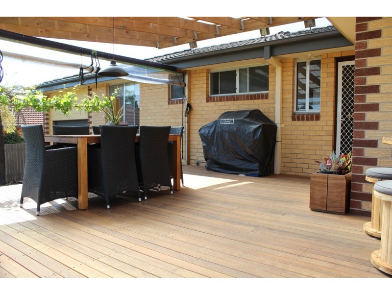 98 Lynjohn Drive, Bega NSW 2550