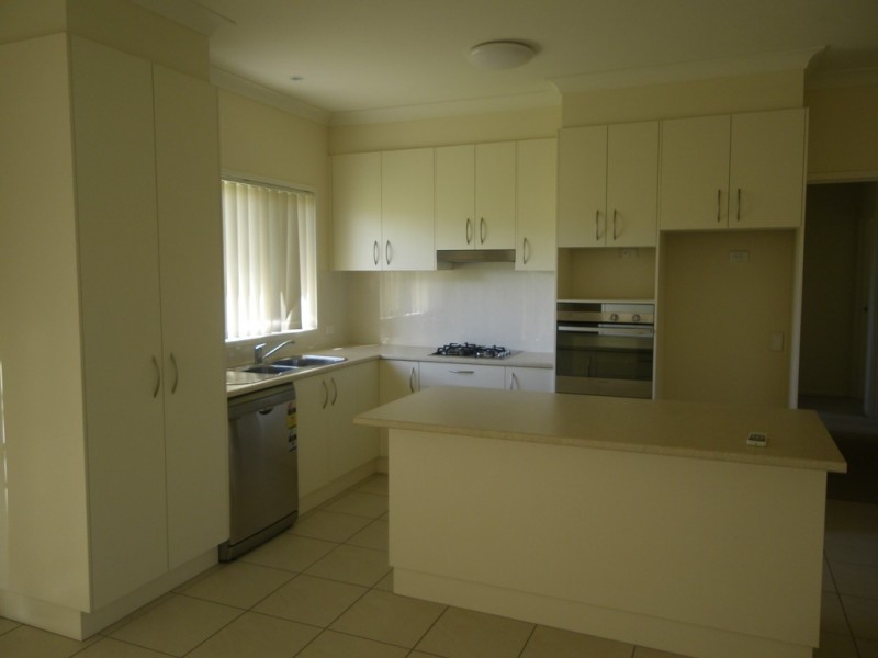 11 Glen Mia Drive, Bega NSW 2550