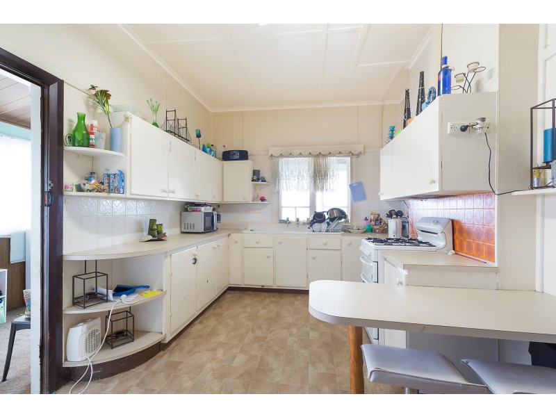 57 Upper Street, Bega NSW 2550