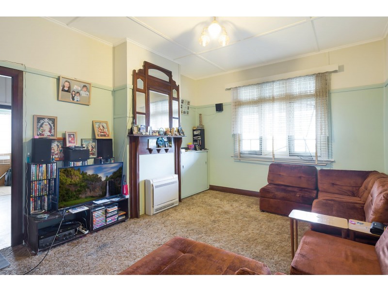 57 Upper Street, Bega NSW 2550
