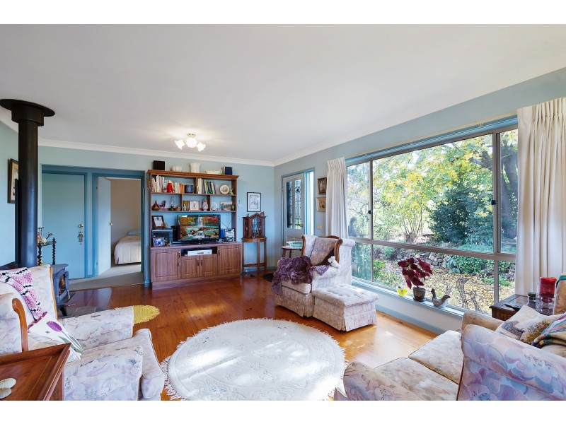 42 Anderson Drive, Bega NSW 2550