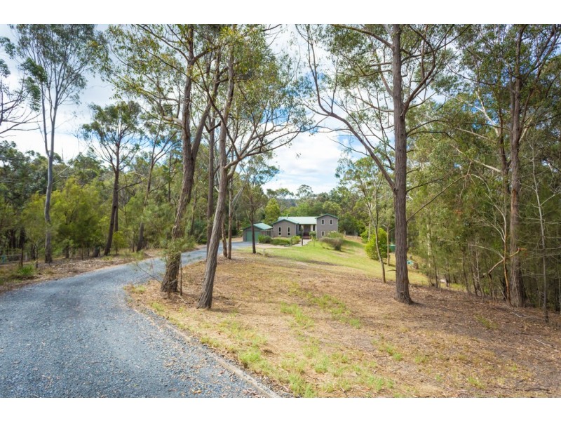 14 Russell Lane, Bega NSW 2550