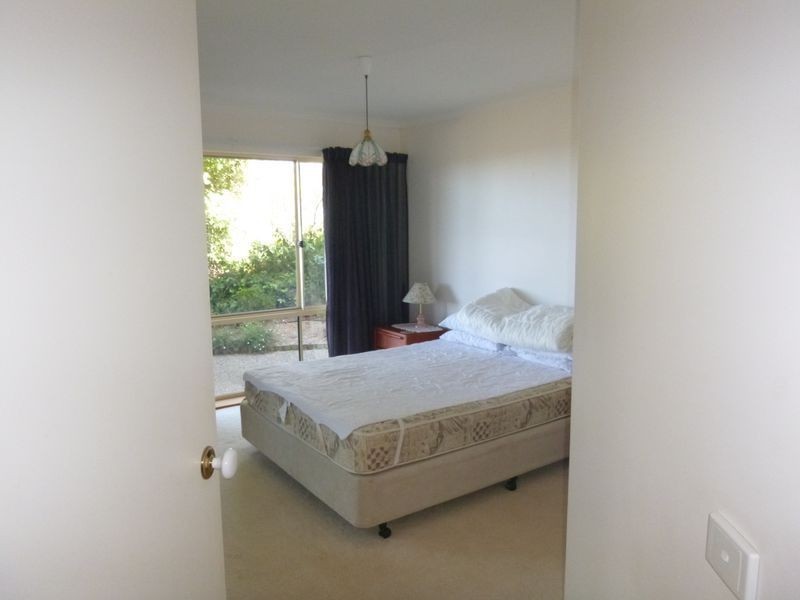 1/8 The Fairway, Tura Beach NSW 2548