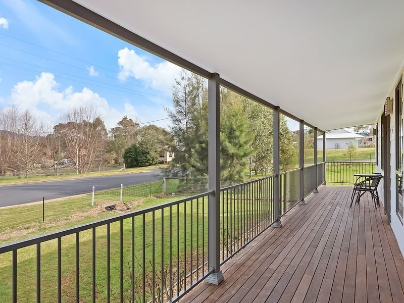 9 Tarlinton Street, Cobargo NSW 2550