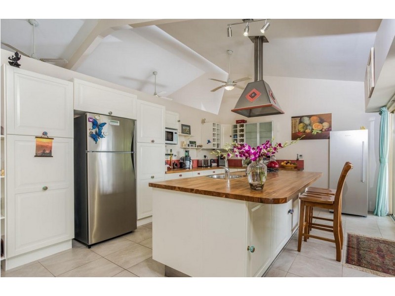 10 Ferntree Lane, Tathra NSW 2550