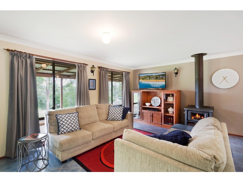 15 Redgum Close, Bega NSW 2550