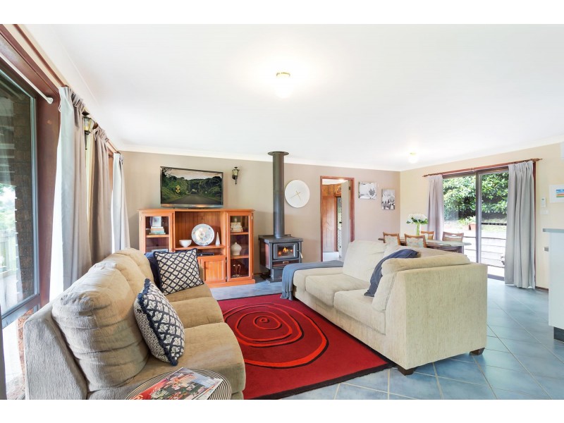 15 Redgum Close, Bega NSW 2550