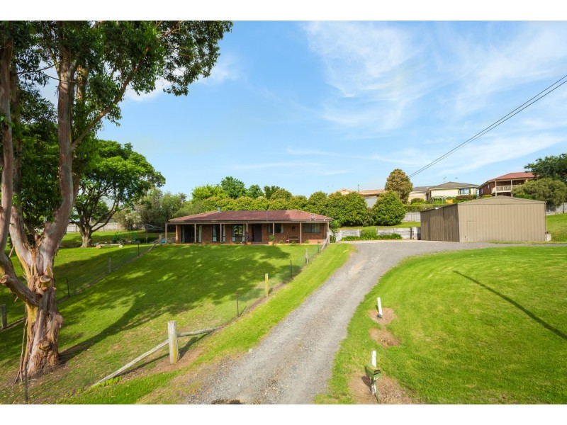 15 Redgum Close, Bega NSW 2550