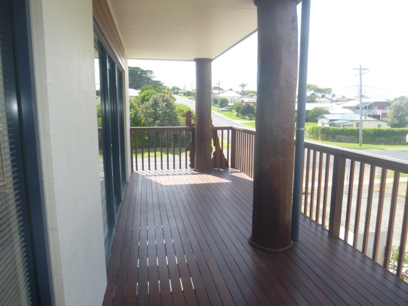 1/60 Bunga Street, Bermagui NSW 2546