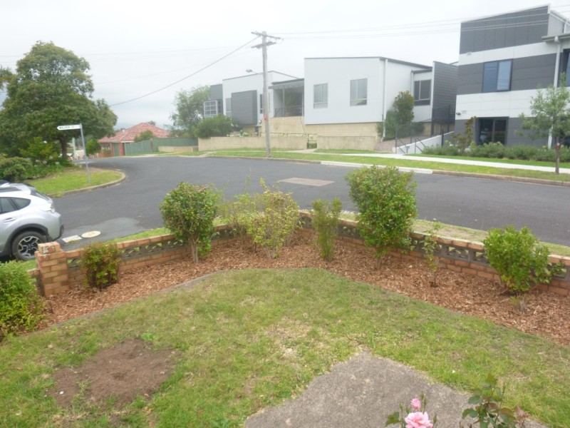 7 Heath Street, Bega NSW 2550