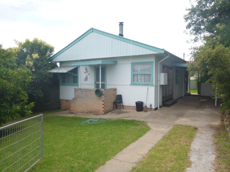 80 Valley Street, Bega NSW 2550