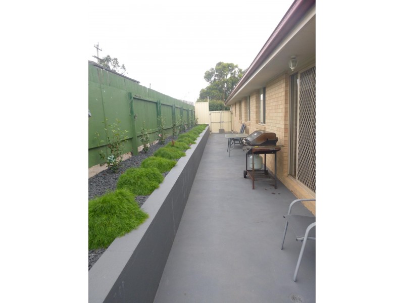 22 Howard Avenue, Bega NSW 2550