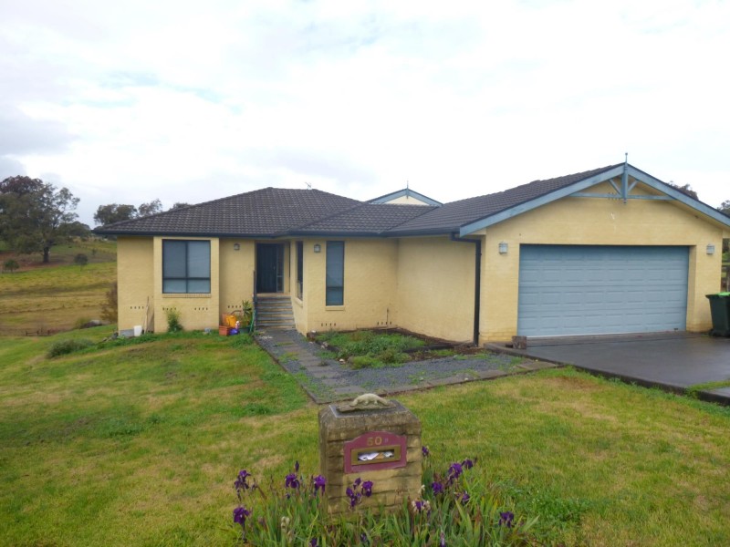 50 Lynjohn Drive, Bega NSW 2550