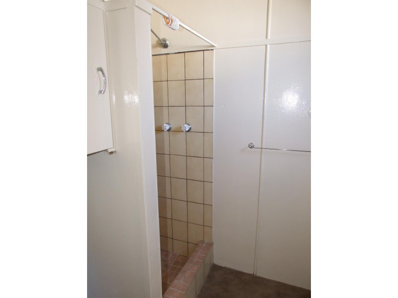 37 Auckland Street, Bega NSW 2550