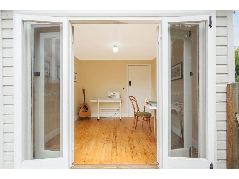 5 Bega Street, Bega NSW 2550