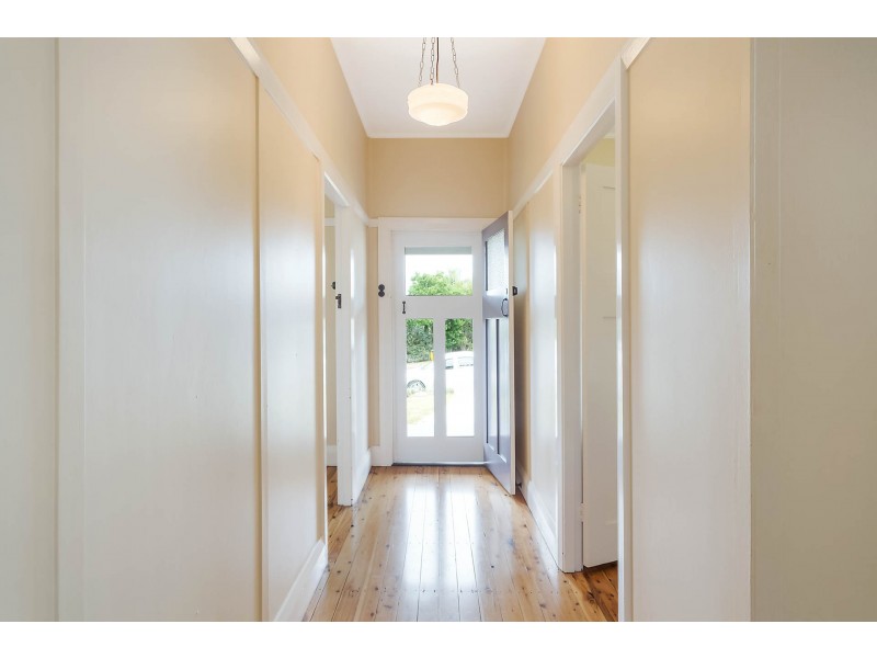 5 Bega Street, Bega NSW 2550