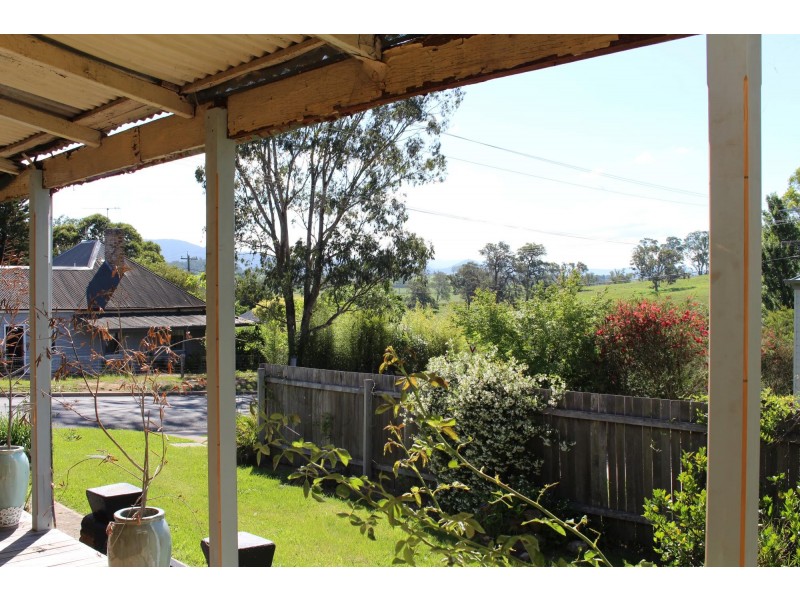 3 Hoyer Street, Cobargo NSW 2550