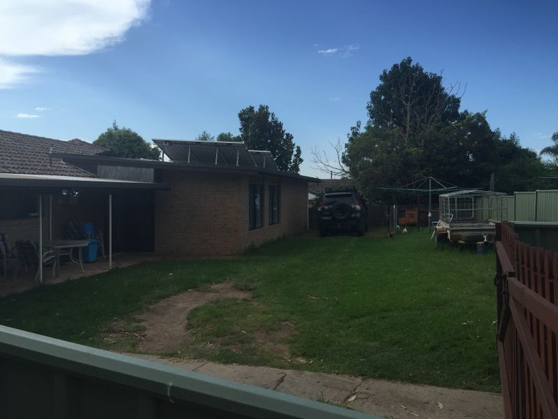 3 Deborah Crescent, Bega NSW 2550