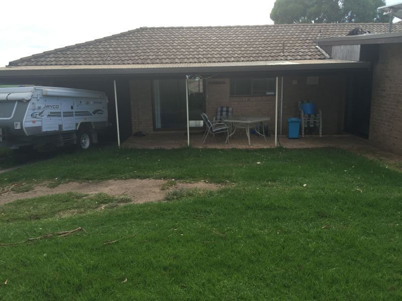 3 Deborah Crescent, Bega NSW 2550