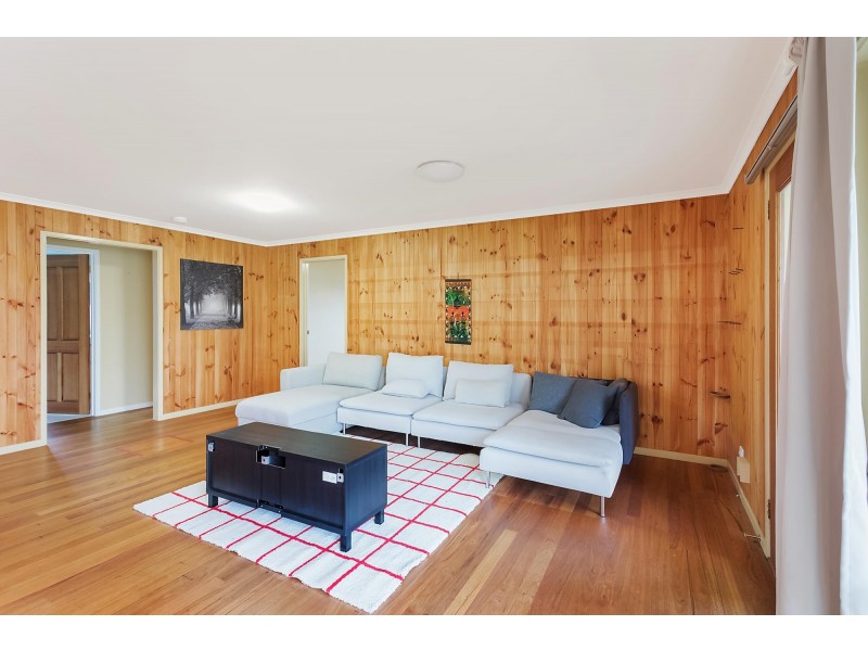 14 Thawa Close, Bega NSW 2550