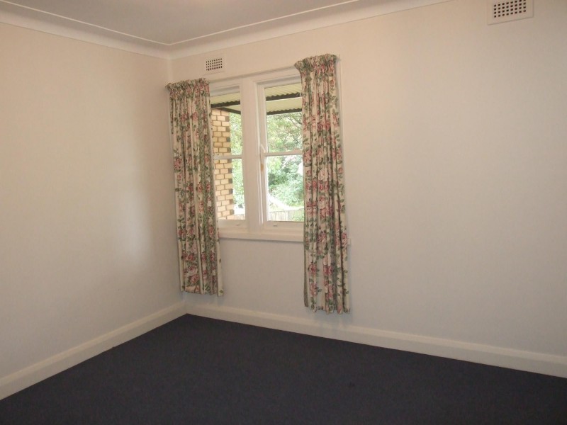 17 Mecklenberg Street, Bega NSW 2550