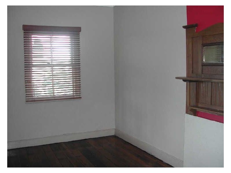 16 Bega Street, Bega NSW 2550