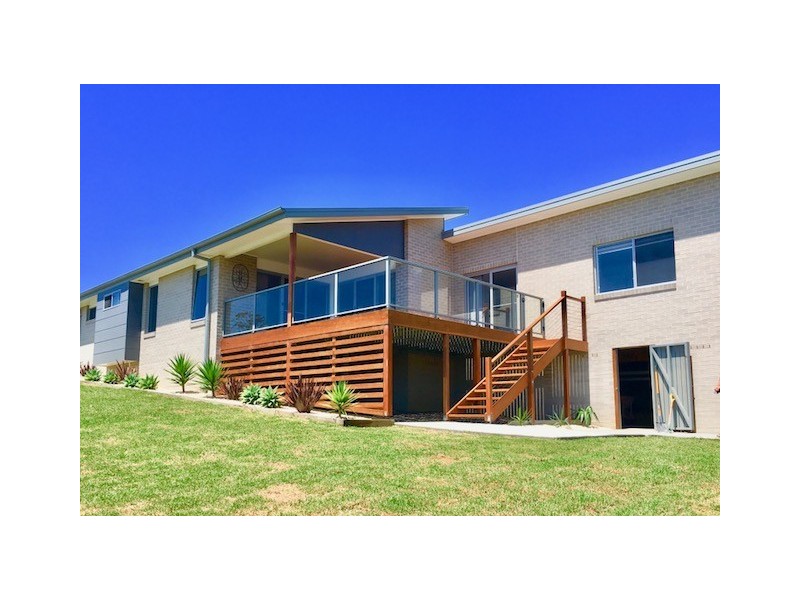 64A The Dress Circle, Tura Beach NSW 2548
