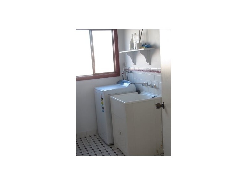277 Auckland Street, Bega NSW 2550