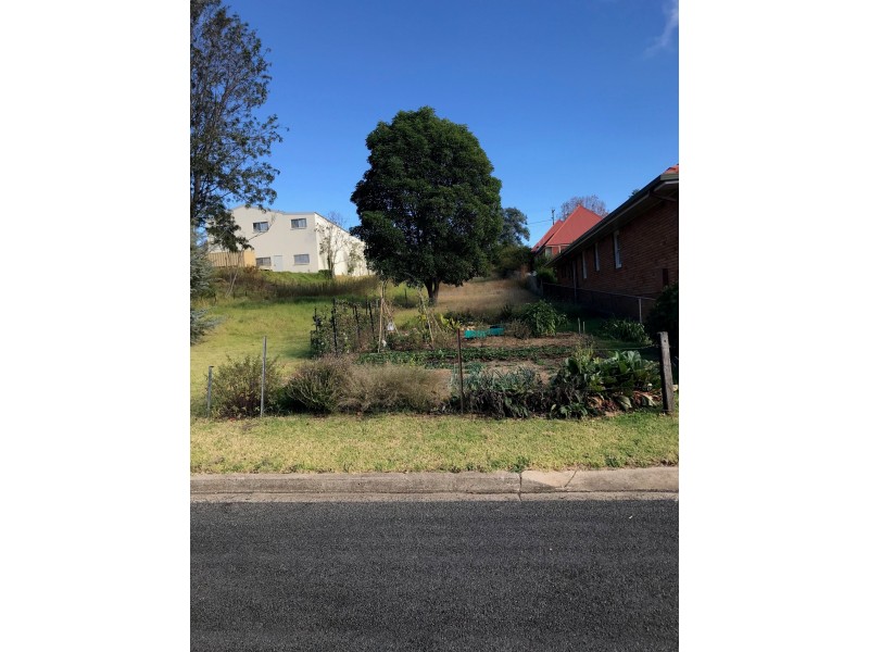 126 Gipps Street, Bega NSW 2550