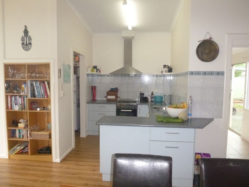 15 Kirkland Avenue, Bega NSW 2550