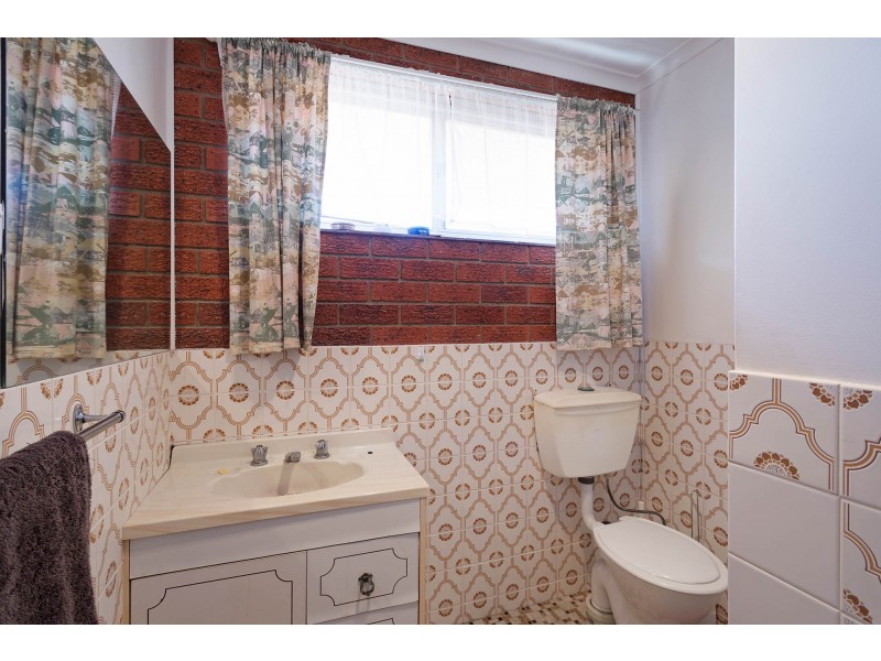 38 Meringo Street, Bega NSW 2550