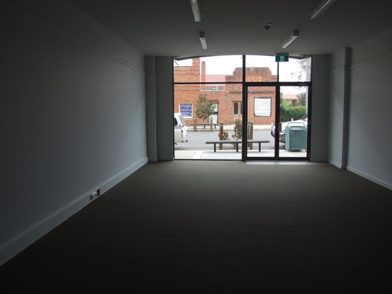 2/98 Carp Street, Bega NSW 2550