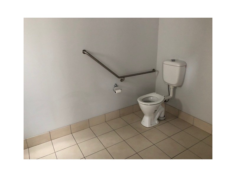 2/98 Carp Street, Bega NSW 2550