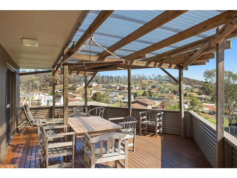 11 Bay View Drive, Tathra NSW 2550