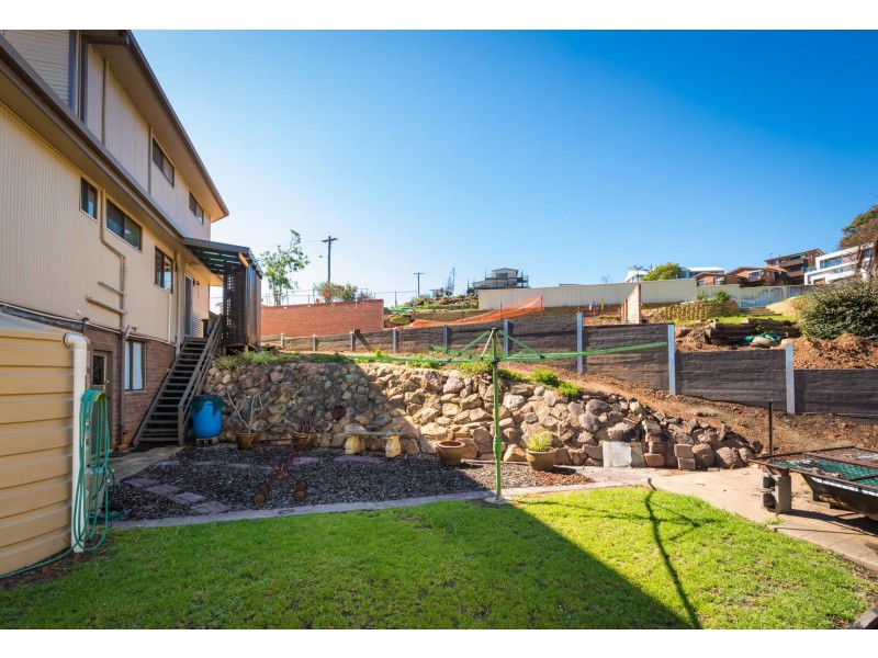 11 Bay View Drive, Tathra NSW 2550