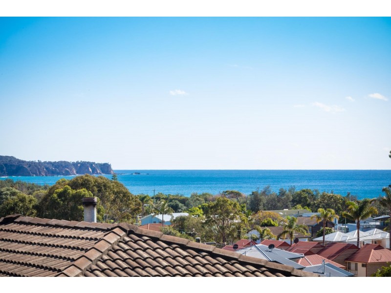 11 Bay View Drive, Tathra NSW 2550