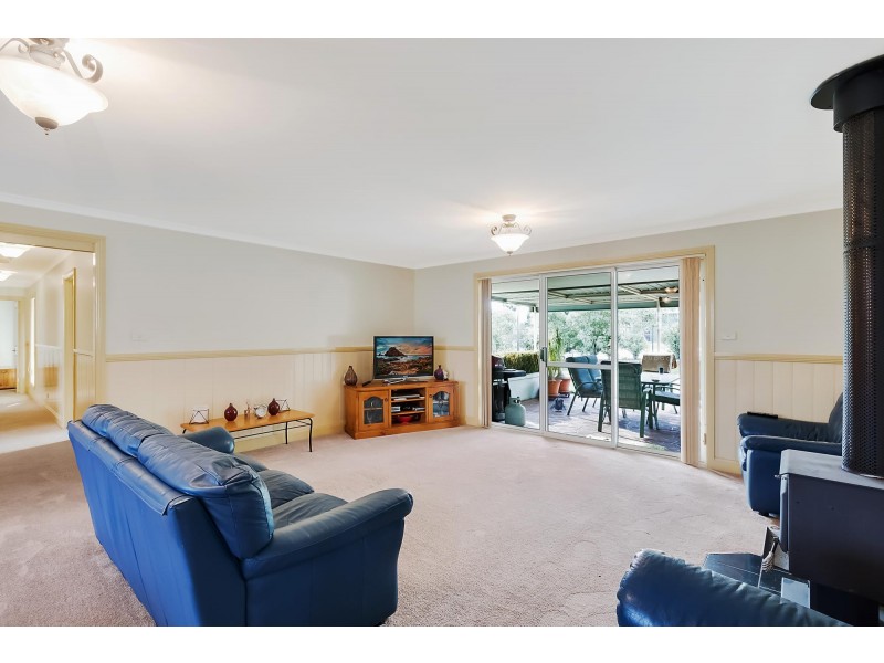 1 Mecklenberg Street, Bega NSW 2550