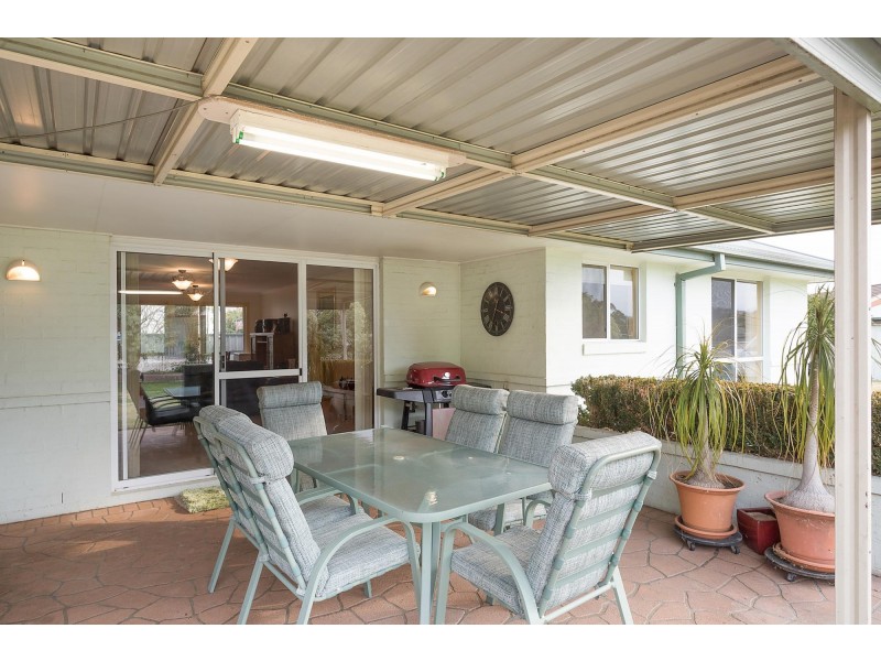1 Mecklenberg Street, Bega NSW 2550