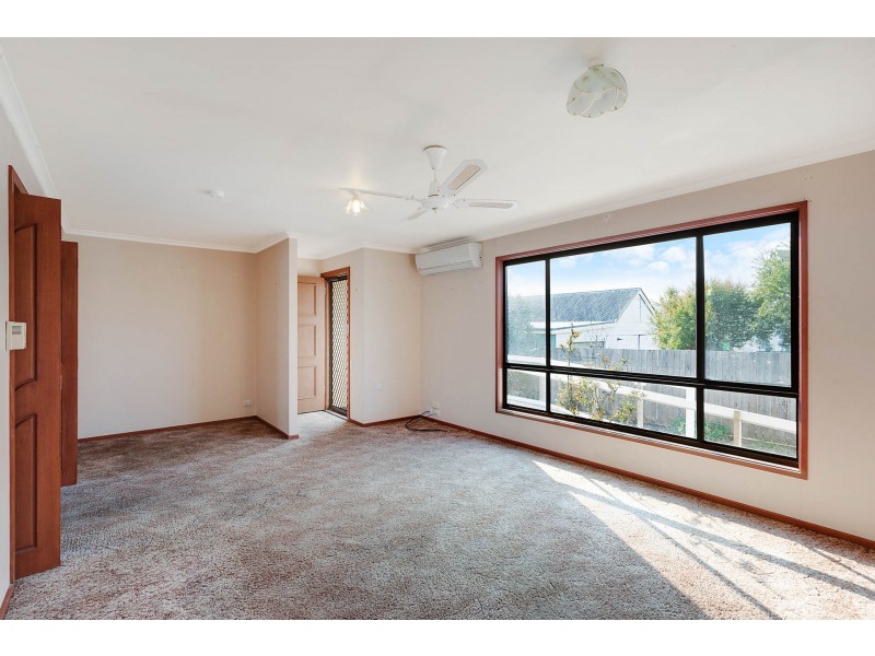 83 Valley Street, Bega NSW 2550