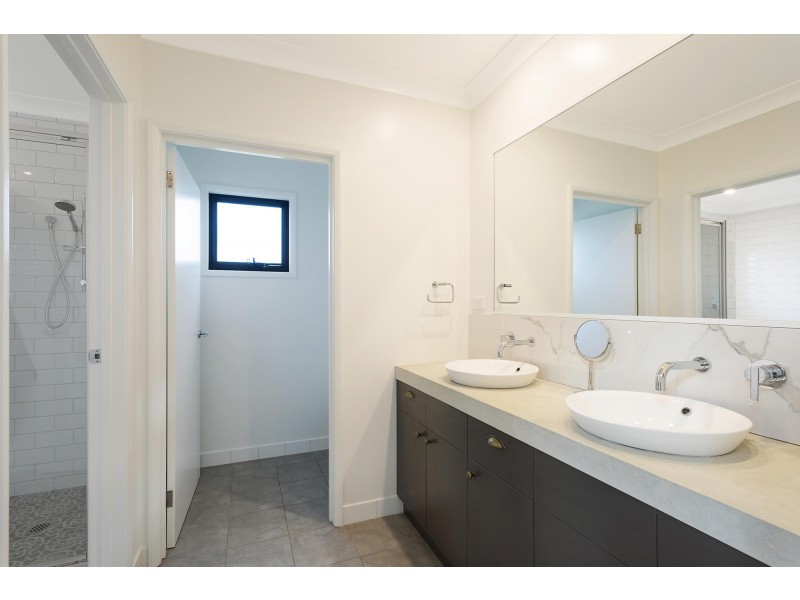 13 Newlyns Place, Wolumla NSW 2550