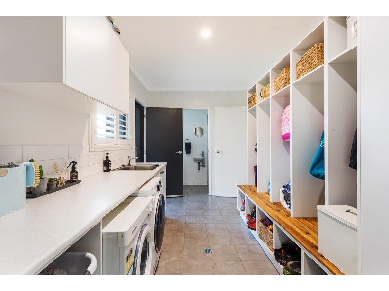 13 Newlyns Place, Wolumla NSW 2550