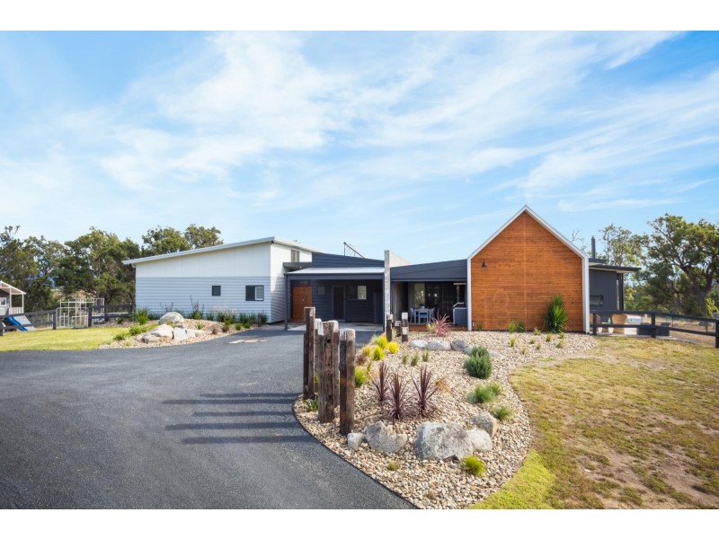 13 Newlyns Place, Wolumla NSW 2550