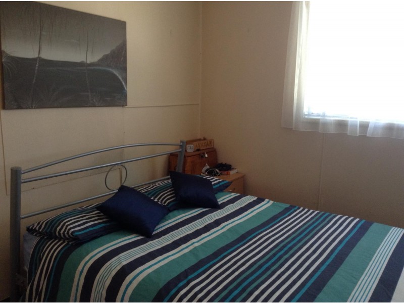 16 Jasper Street, Bega NSW 2550