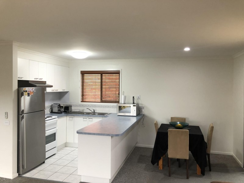 6 Manning Street, Bega NSW 2550