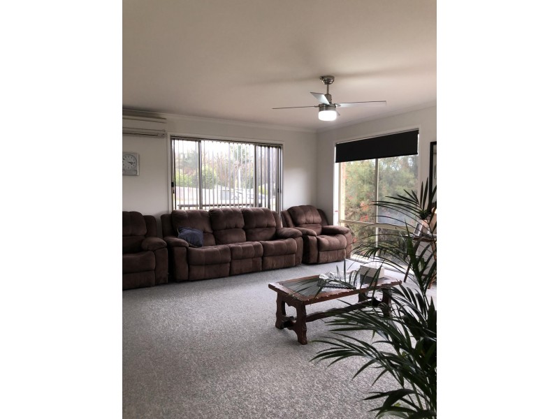 6 Manning Street, Bega NSW 2550