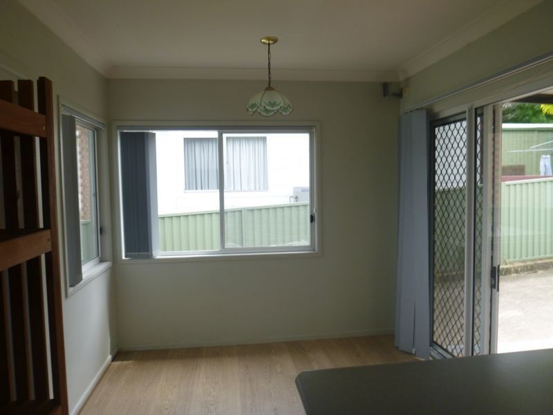 12 Minyama Parade, Bega NSW 2550