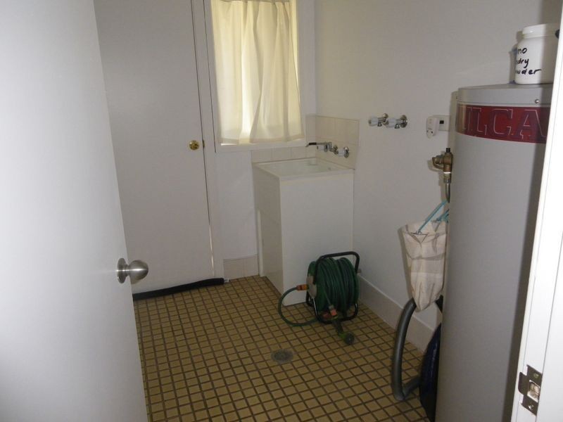 96 Ravenswood Street, Bega NSW 2550